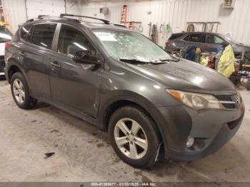  Salvage Toyota RAV4