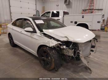  Salvage Volkswagen Jetta