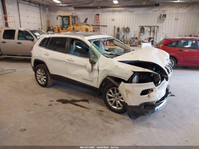  Salvage Jeep Cherokee