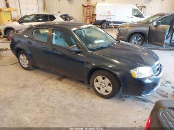  Salvage Dodge Avenger