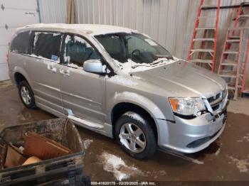  Salvage Dodge Grand Caravan