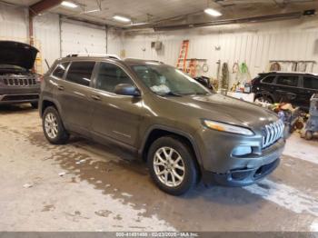 Salvage Jeep Cherokee