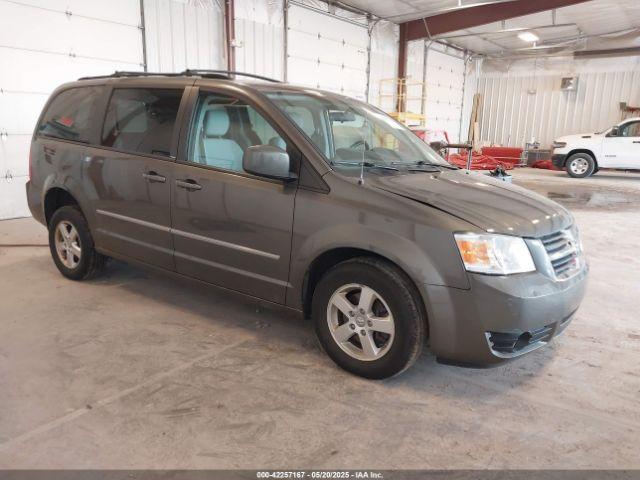  Salvage Dodge Grand Caravan