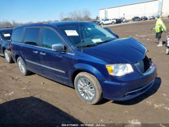  Salvage Chrysler Town & Country