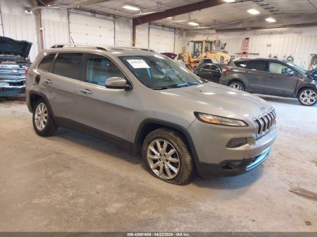  Salvage Jeep Cherokee