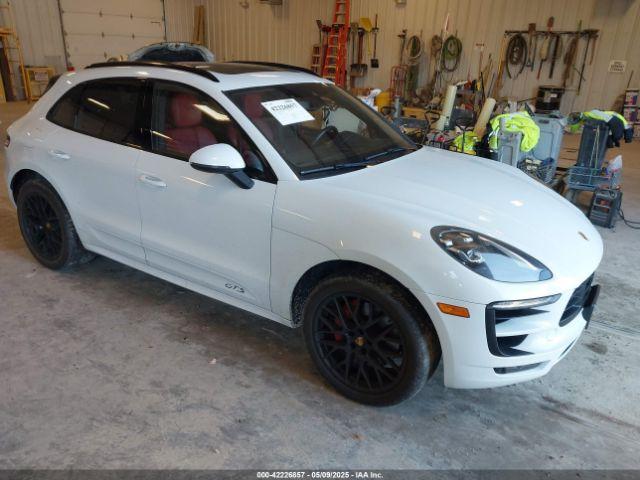  Salvage Porsche Macan