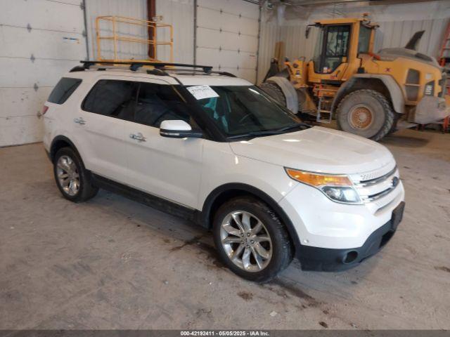  Salvage Ford Explorer