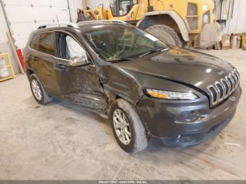  Salvage Jeep Cherokee