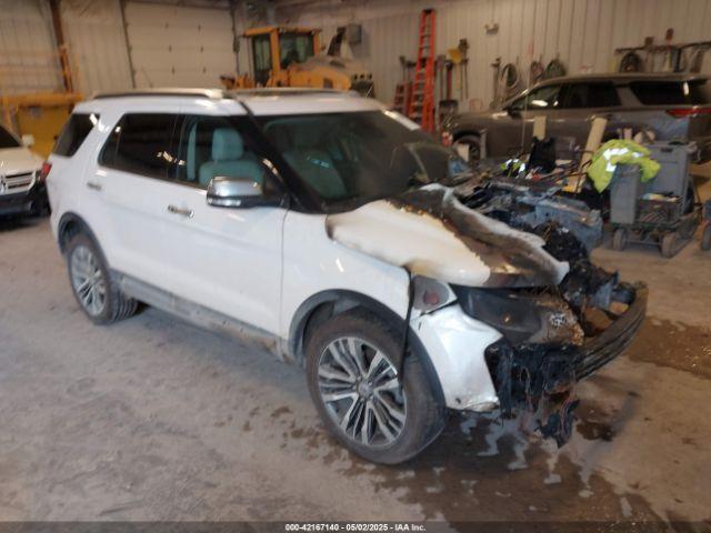  Salvage Ford Explorer