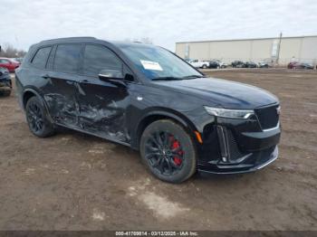  Salvage Cadillac XT6