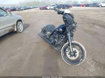  Salvage Harley-Davidson Flhxs