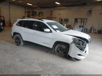  Salvage Jeep Cherokee