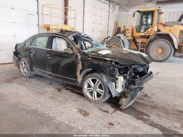  Salvage Volkswagen Passat