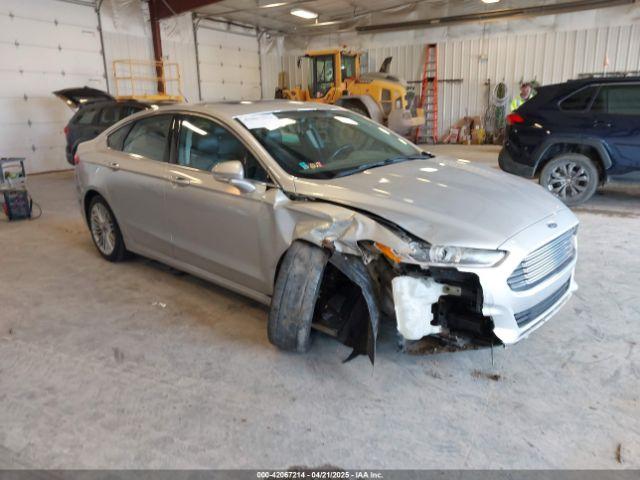  Salvage Ford Fusion