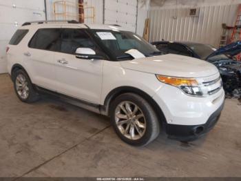  Salvage Ford Explorer