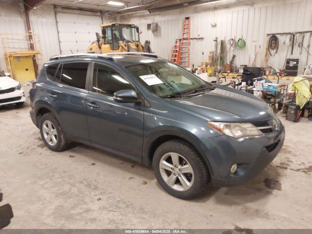  Salvage Toyota RAV4