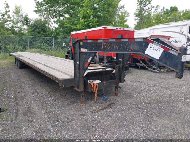  Salvage Big Tex Trailer Co I Trailer