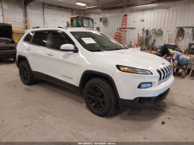  Salvage Jeep Cherokee