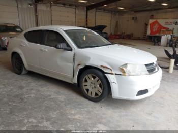  Salvage Dodge Avenger
