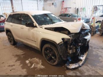  Salvage Jeep Grand Cherokee