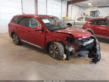  Salvage Mitsubishi Outlander