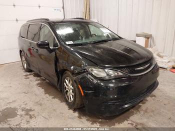  Salvage Chrysler Voyager