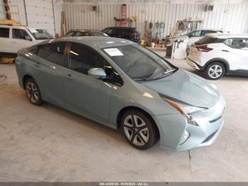  Salvage Toyota Prius