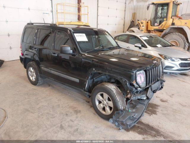 Salvage Jeep Liberty
