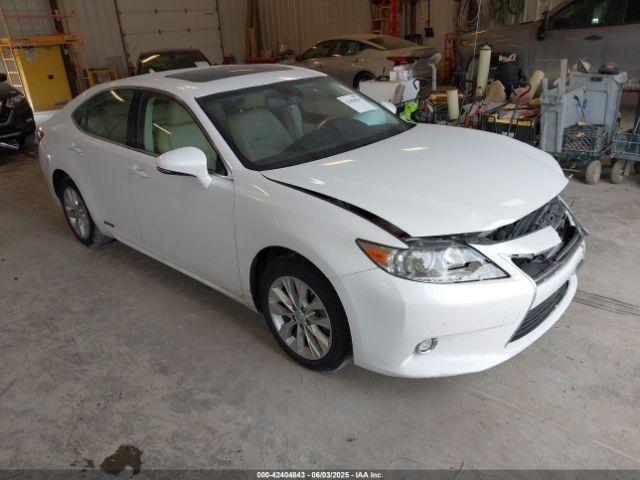  Salvage Lexus Es