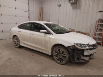  Salvage Chrysler 200