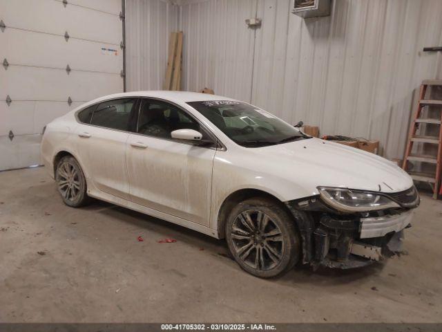  Salvage Chrysler 200