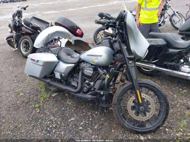  Salvage Harley-Davidson Flhxs