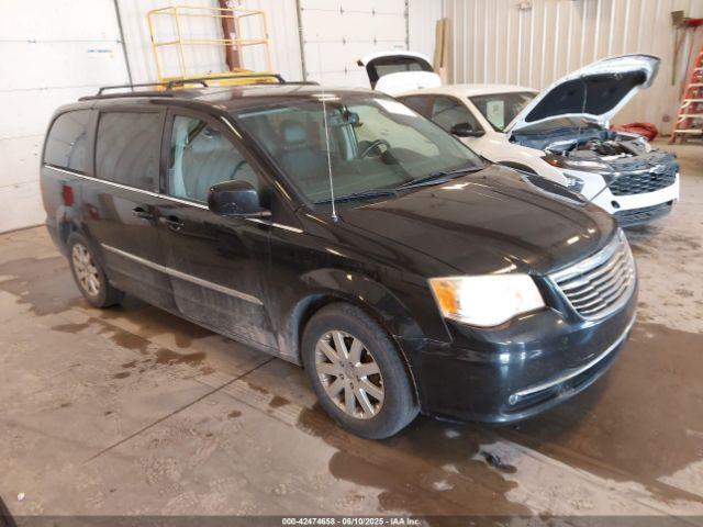  Salvage Chrysler Town & Country