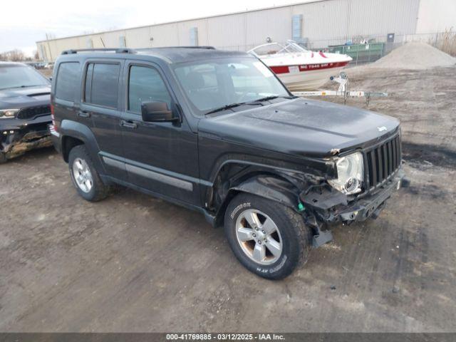  Salvage Jeep Liberty