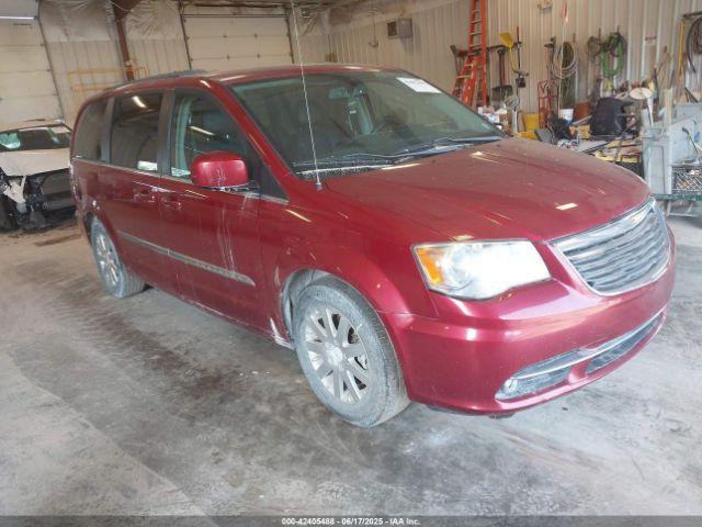  Salvage Chrysler Town & Country
