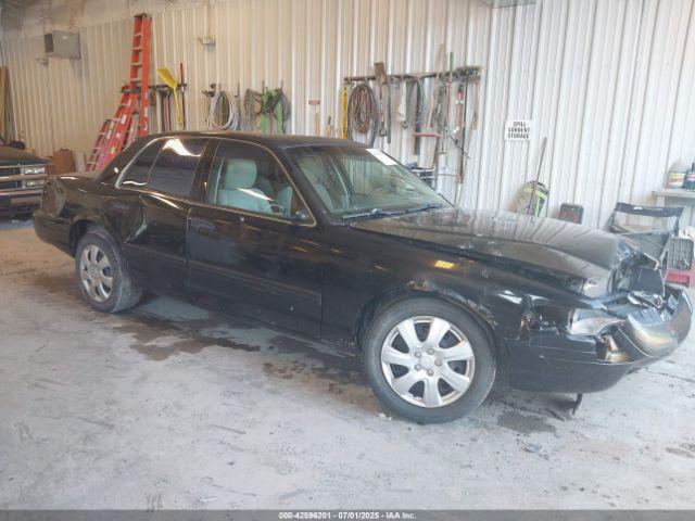  Salvage Ford Crown Victoria