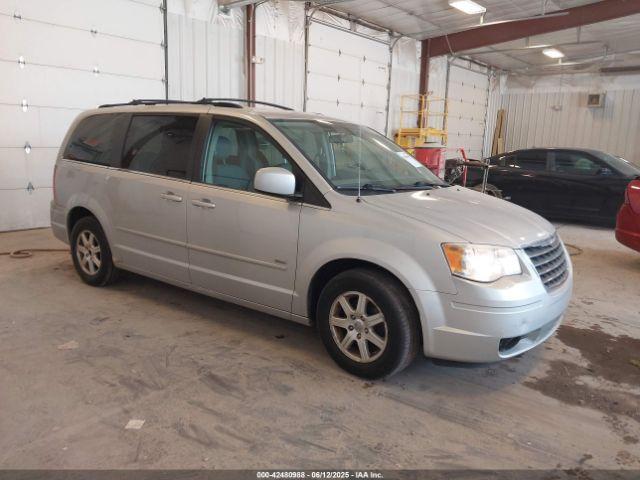  Salvage Chrysler Town & Country