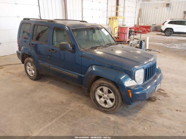  Salvage Jeep Liberty