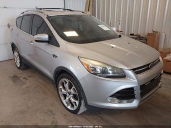  Salvage Ford Escape