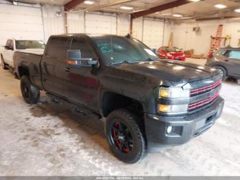  Salvage Chevrolet Silverado 2500