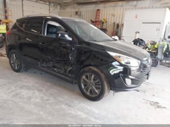  Salvage Hyundai TUCSON