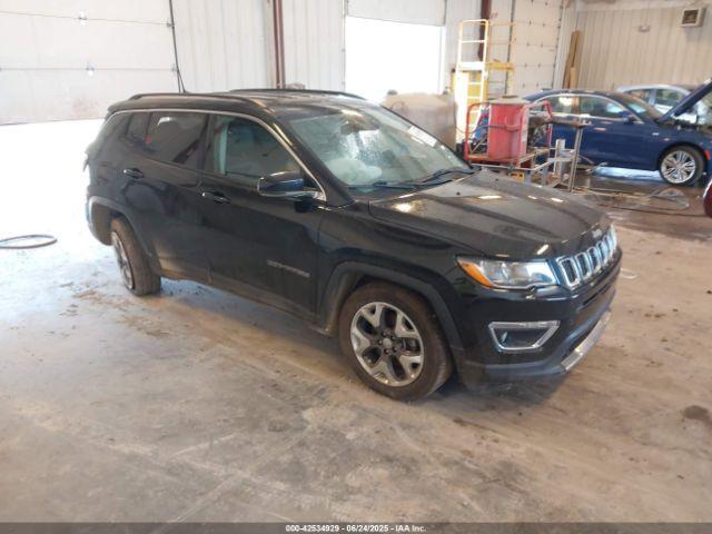  Salvage Jeep Compass