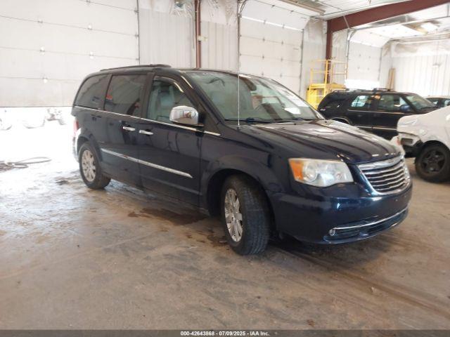  Salvage Chrysler Town & Country