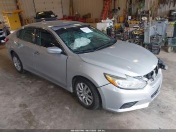  Salvage Nissan Altima