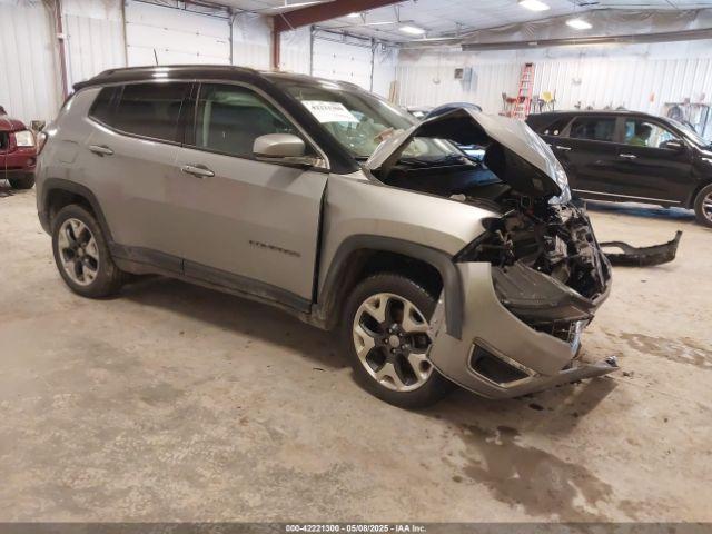  Salvage Jeep Compass