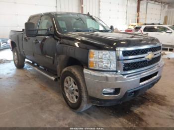  Salvage Chevrolet Silverado 2500