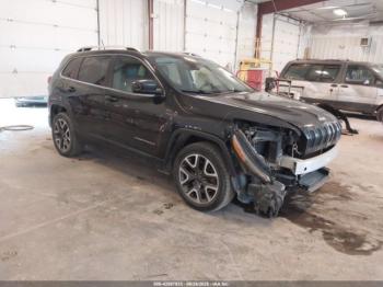 Salvage Jeep Cherokee