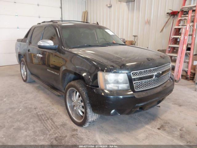  Salvage Chevrolet Avalanche 1500