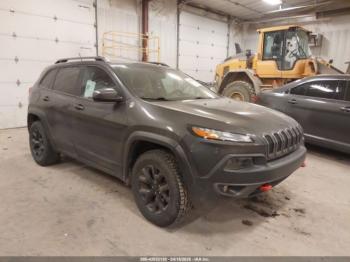  Salvage Jeep Cherokee