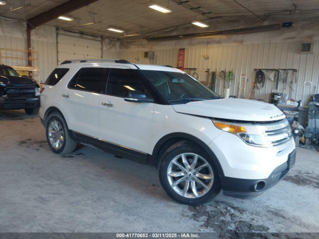  Salvage Ford Explorer